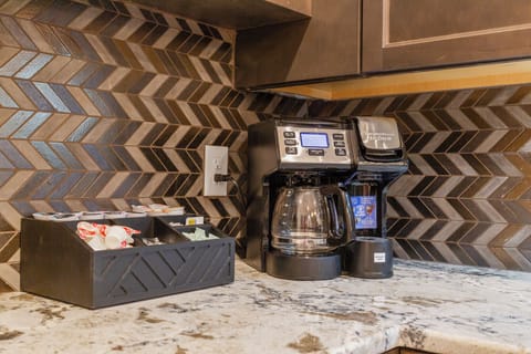 Hamilton Beech Dual Brew (K-cups and Drip)