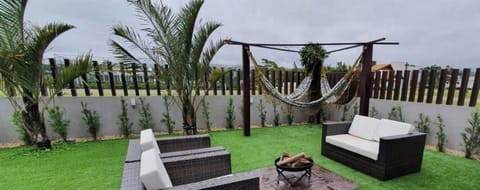 Premium House, Pool Access | Terrace/patio