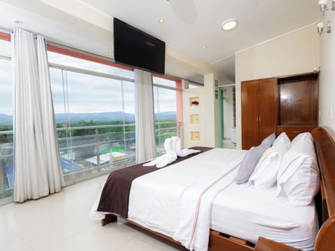 Presidential Room | Free WiFi, bed sheets
