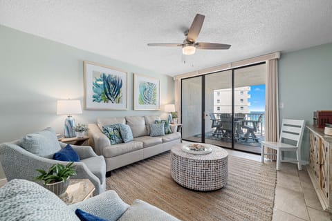 Welcome to Seaside Beach & Racquet Club 4810!