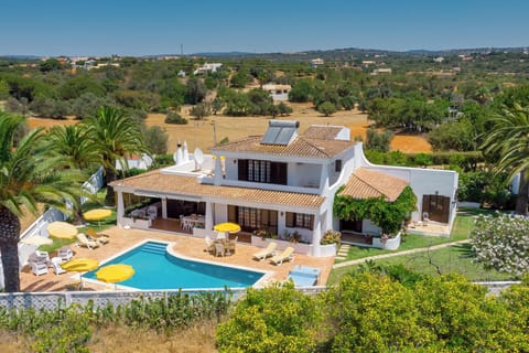Villa | Exterior