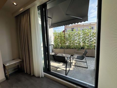 Deluxe Room, 1 Bedroom, Balcony | Exterior