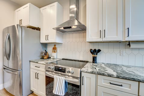 House (4 Bedrooms) | Interior