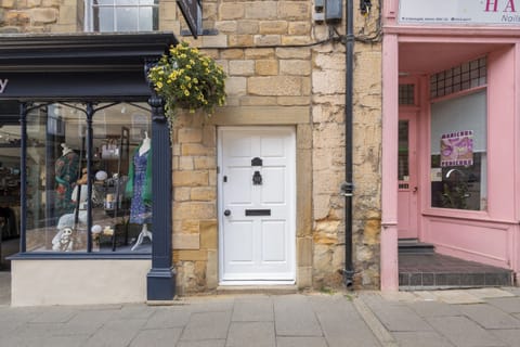 Yule House, Alnwick - Host & Stay