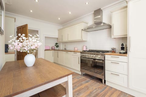 Yule House, Alnwick - Host & Stay