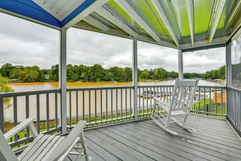 Sherrills Ford Vacation Rental | 1BR | 1BA | 399 Sq Ft | Step-Free Entry