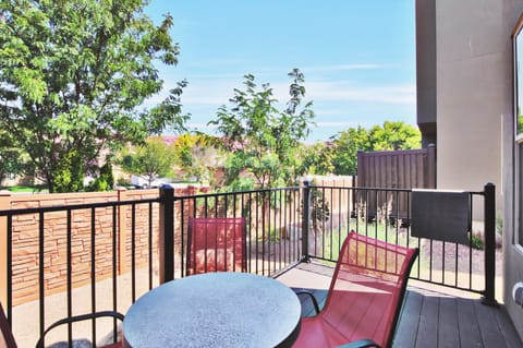 Family House | Terrace/patio