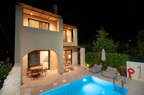 Tasteful twilight tones of property and pool