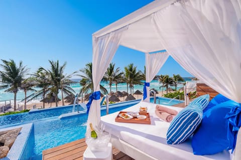 Outdoor pool, open 8:00 AM to 8:00 PM, sun loungers