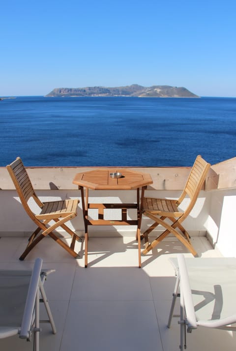 Roof Double or Twin Room,  Sea View | Balcony