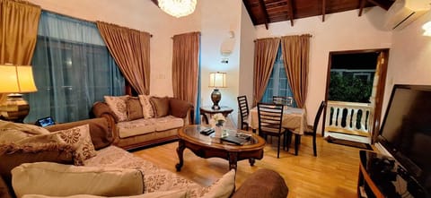 Living Area (1)