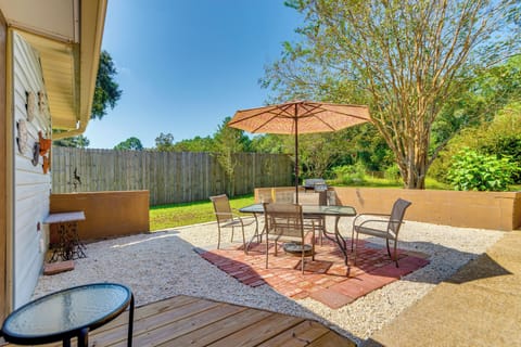 Pensacola Vacation Rental | 3BR | 2BA | 2,827 Sq Ft | 3 Steps to Enter