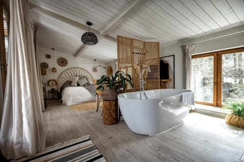Panoramic Room | Premium bedding, free minibar items, in-room safe, soundproofing