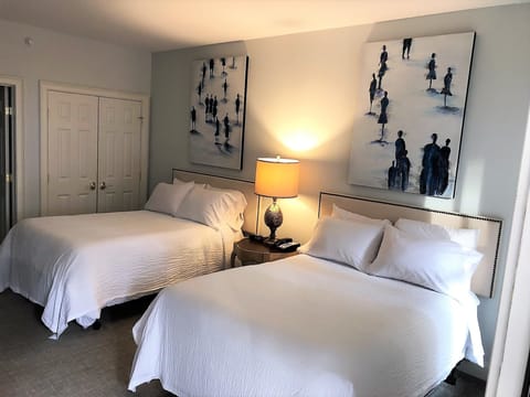 Premium Double Room, 2 Double Beds | Individually decorated, individually furnished, desk, blackout drapes