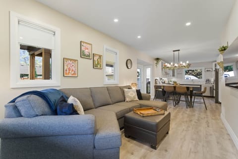 Spacious Living Room for relaxing