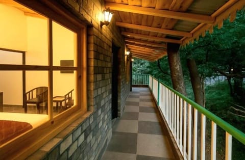 Executive Double Room, Balcony | Balcony