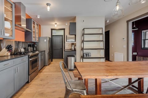 ComingSoon!BavarianChalet2_190004