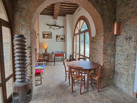 Classic House, 4 Bedrooms | Interior