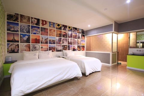 Twin Room (Base Occupancy is 2 pax, Extra Person Fee 10,000 KRW) | View from room
