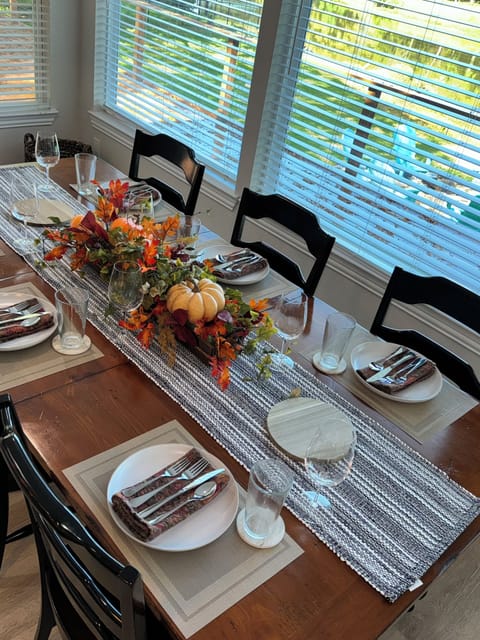 Fall Dining Area