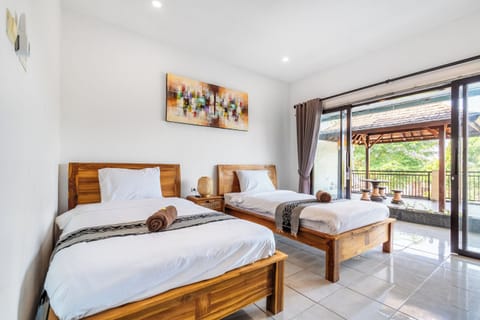 Individually furnished, desk, blackout drapes, soundproofing