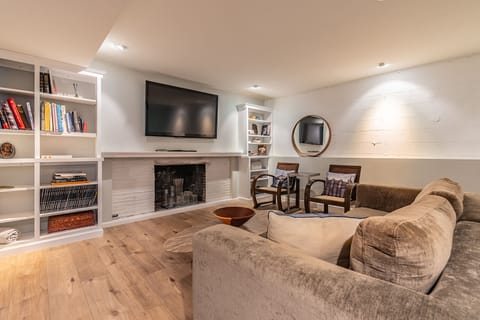 Living room 2