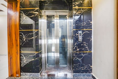 Elevator