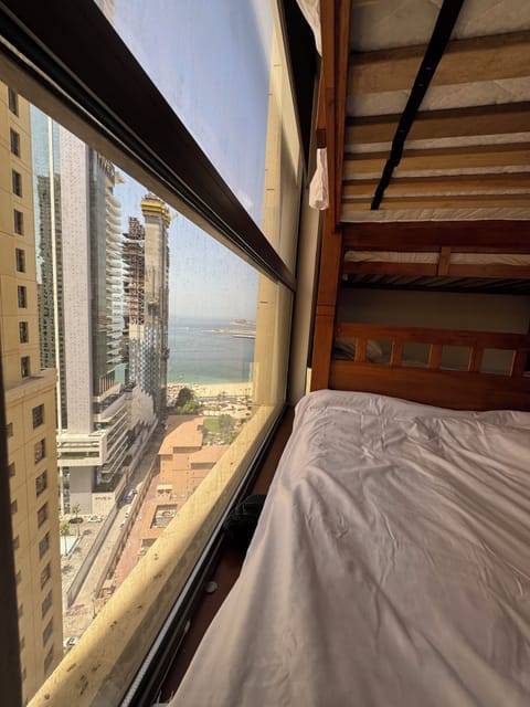 Shared Dormitory, Mixed Dorm, Non Smoking, Partial Lake View | Iron/ironing board, free WiFi, bed sheets