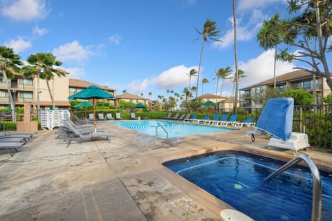 Pono Kai Pool & Jacuzzi