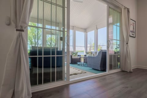 House, Multiple Beds, Patio (2708 Harbor Court) | Living area | 42-inch flat-screen TV with digital channels, fireplace