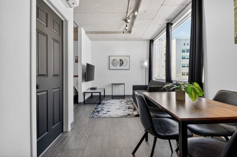 Loft spacieux et lumineux