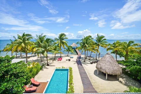 Castaway Villa - 4 Bedroom Beachfront Villa with Pool and Pier (4199)