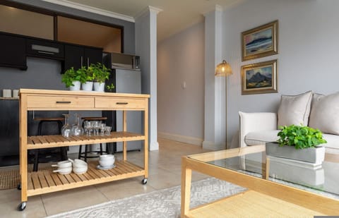 House | Private kitchenette