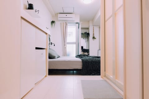 Apartment, 1 Bedroom, Non Smoking, Private Bathroom | Private kitchen | Mini-fridge, microwave, stovetop, cookware/dishes/utensils