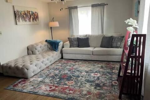 859e77ad f619 4cd0 a3d4 86d256a459b1