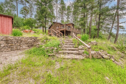 Ruidoso Vacation Rental | 3BR | 2BA | Stairs Required | 851 Sq Ft