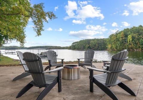 Hang out with friends and family around the firepit while taking in the amazing water views