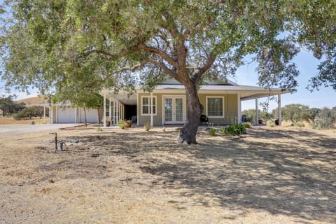 Paso Robles Vacation Rental | 4BR | 3BA | 2,700 Sq Ft | Step-Free Access