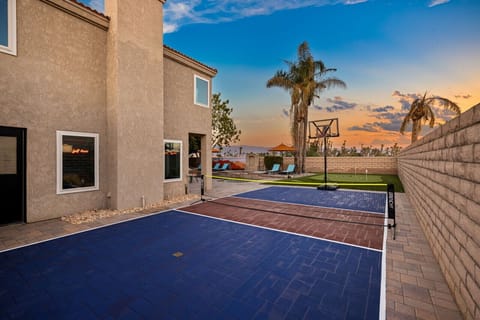 Pickelball / Basketball Court
