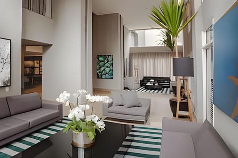 Apartment | Living area | Flat-screen TV