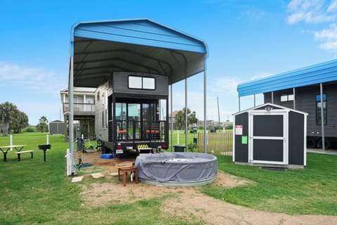 Seabird Symphony ~ tiny house #2 ~ is perfect for a couples retreat