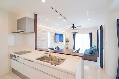 House | Private kitchen | Full-size fridge, microwave, stovetop, dishwasher