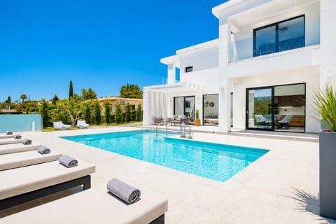 Beautiful villa with private pool and terrace