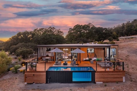 Villa | 8 bedrooms, Internet