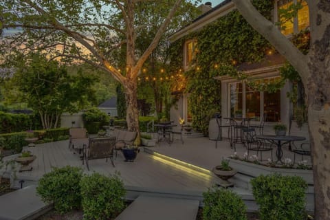 House | 5 bedrooms, Internet