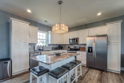 1009 N Topsail Dr (Paid Time Off) (14)