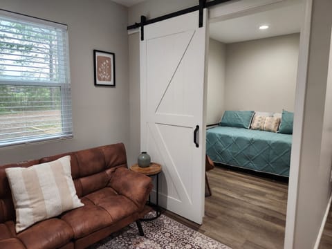 Living room/bedroom #1