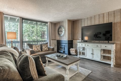 Living Room, Flatscreen TV, Wood Burning Fireplace