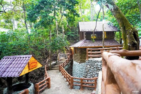 Cabin, 1 Bedroom, Smoking, Private Pool | Property grounds