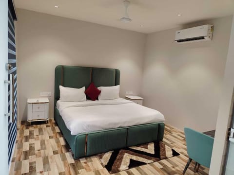 Deluxe Room | Free WiFi